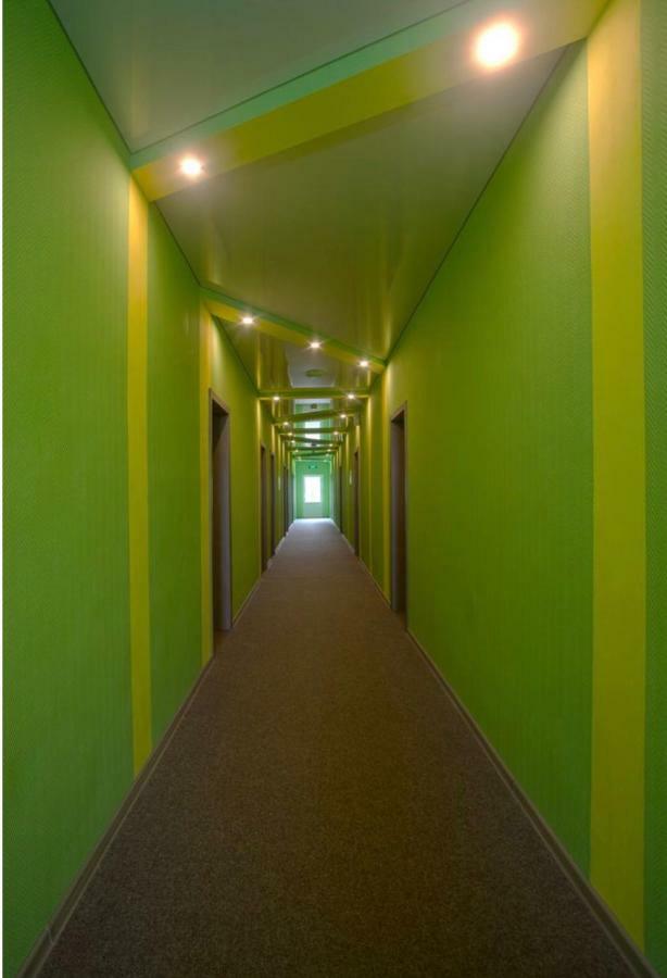 Fanfan Hotel Odessa Exterior photo