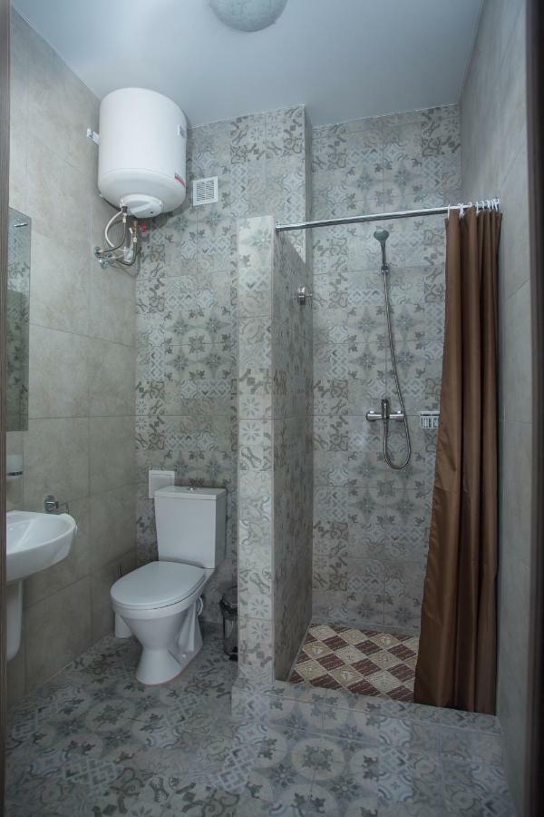 Fanfan Hotel Odessa Exterior photo