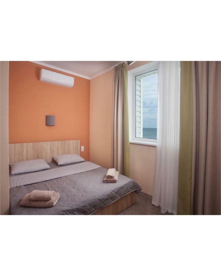 Fanfan Hotel Odessa Exterior photo
