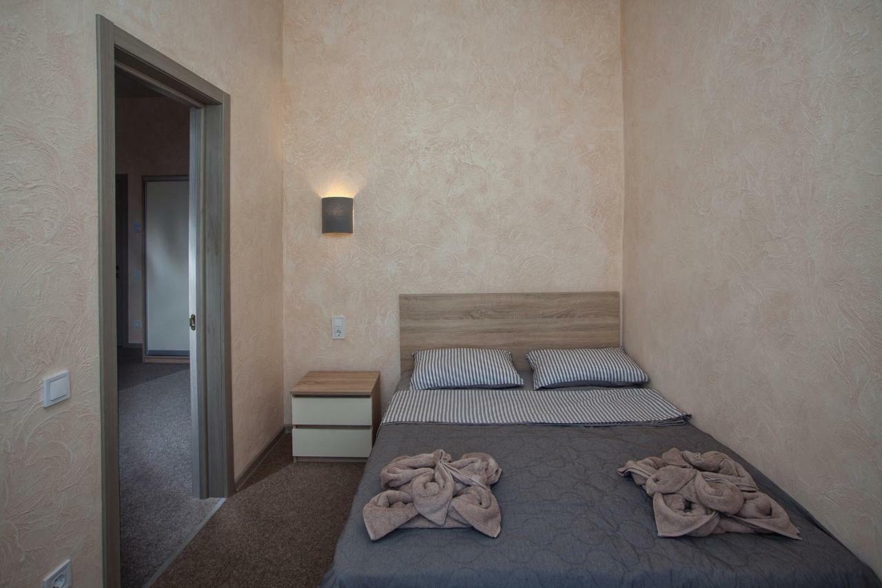 Fanfan Hotel Odessa Exterior photo