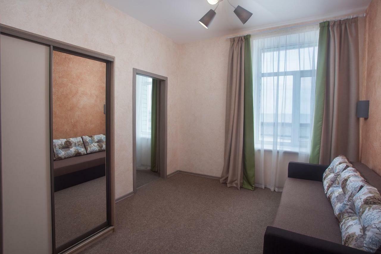 Fanfan Hotel Odessa Exterior photo